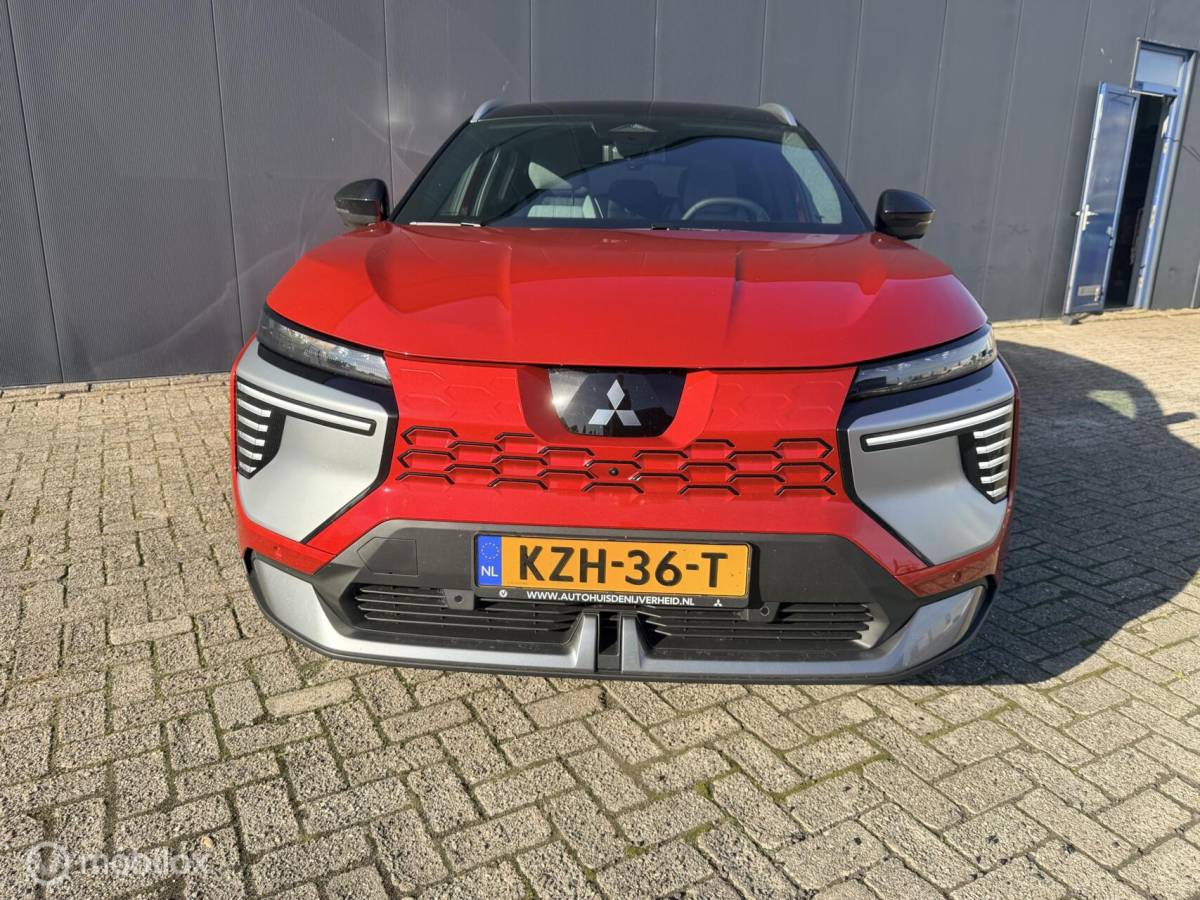 Mitsubishi Eclipse Cross Mitsubishi Eclipse Cross Intense+ 87 kWh