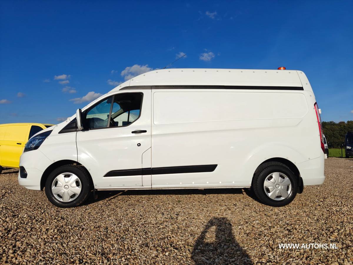 Ford Transit Custom Ford Transit Custom 320 2.0 TDCI L2H2 Trend, 1e Eig , Euro 6 , Cruise camera , apk maart 2027 , nette bus , ex overheid.