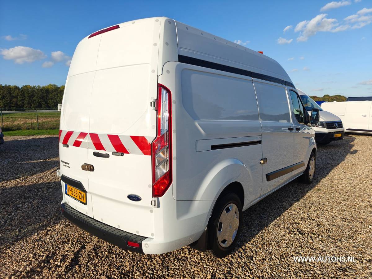 Ford Transit Custom Ford Transit Custom 320 2.0 TDCI L2H2 Trend, 1e Eig , Euro 6 , Cruise camera , apk maart 2027 , nette bus , ex overheid.