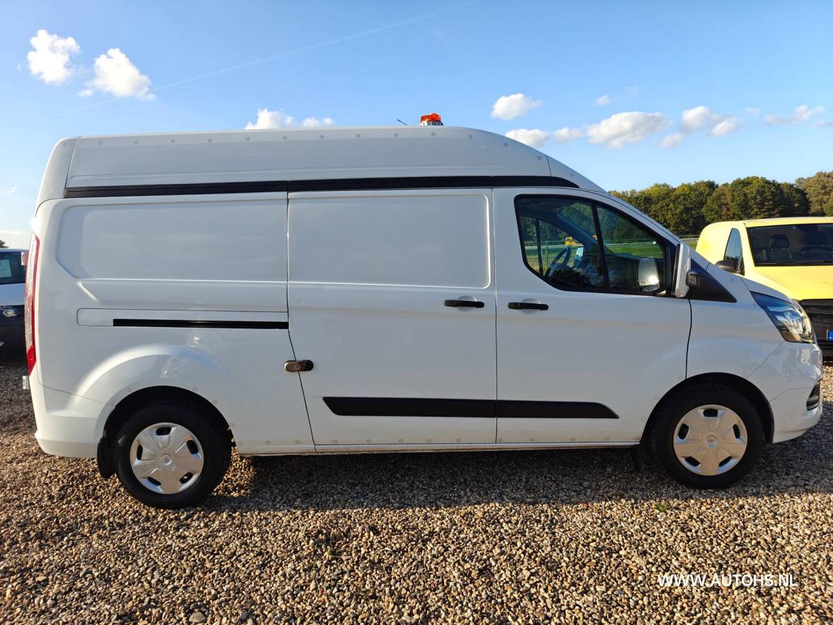 Ford Transit Custom Ford Transit Custom 320 2.0 TDCI L2H2 Trend, 1e Eig , Euro 6 , Cruise camera , apk maart 2027 , nette bus , ex overheid.