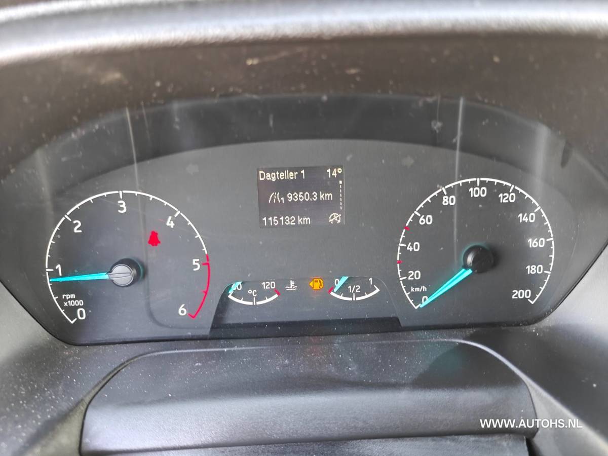 Ford Transit Custom Ford Transit Custom 320 2.0 TDCI L2H2 Trend, 1e Eig , Euro 6 , Cruise camera , apk maart 2027 , nette bus , ex overheid.