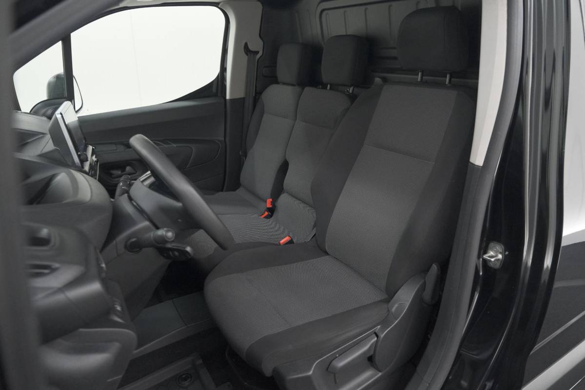 Peugeot Partner Peugeot Partner 1.5 BlueHDi 100 S&S L1 | Passagiersbank |  Apple Carplay | Navigatie | Parkeersensoren