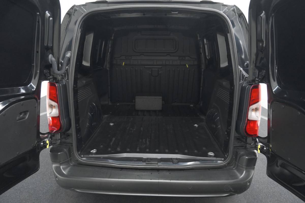 Peugeot Partner Peugeot Partner 1.5 BlueHDi 100 S&S L1 | Passagiersbank |  Apple Carplay | Navigatie | Parkeersensoren