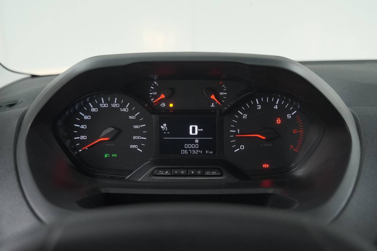 Peugeot Partner Peugeot Partner 1.5 BlueHDi 100 S&S L1 | Passagiersbank |  Apple Carplay | Navigatie | Parkeersensoren