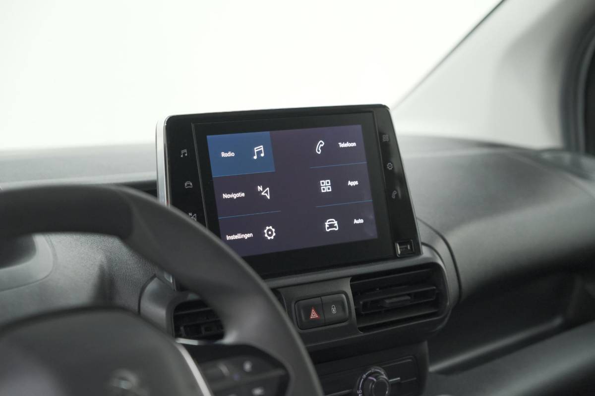 Peugeot Partner Peugeot Partner 1.5 BlueHDi 100 S&S L1 | Passagiersbank |  Apple Carplay | Navigatie | Parkeersensoren