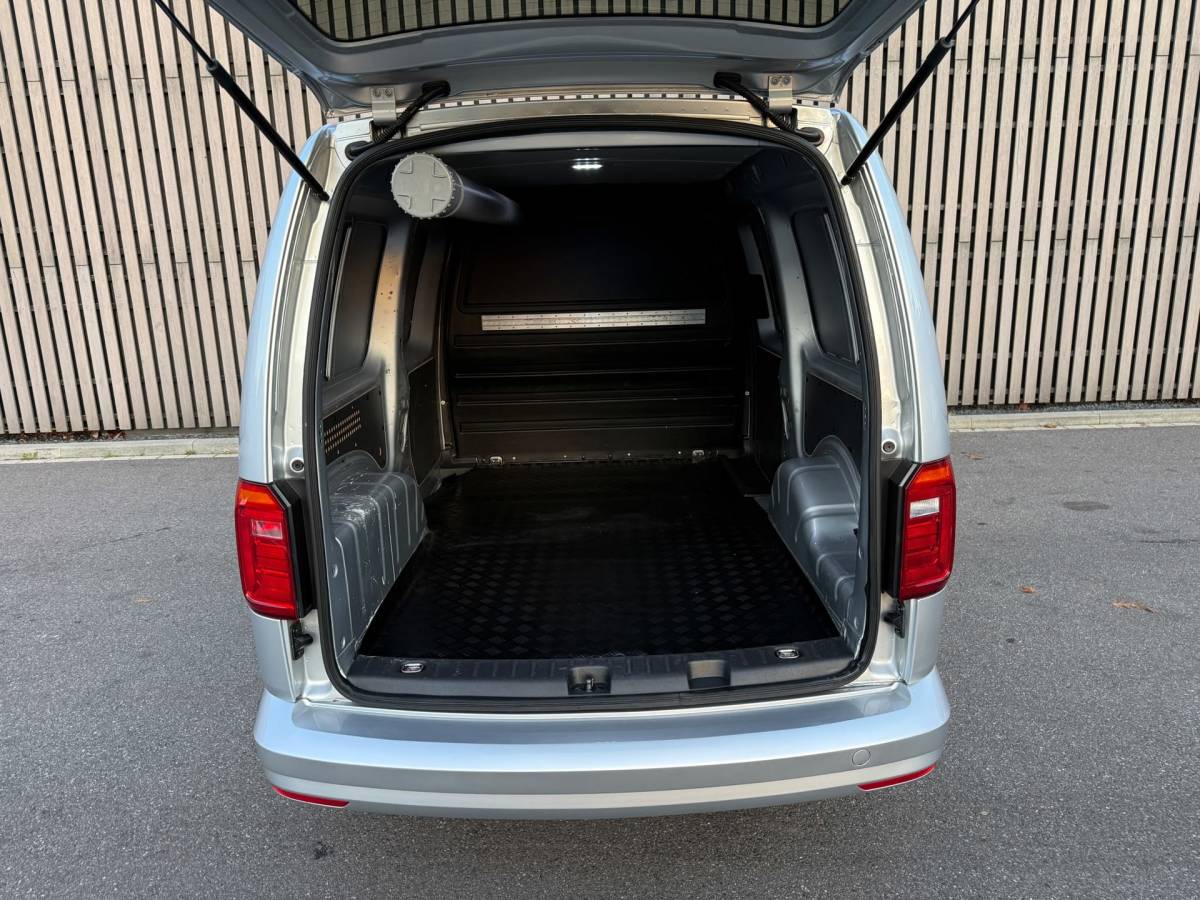 Volkswagen Caddy Volkswagen Caddy 2.0 TDI L2 Maxi / Camera / Airco / Cruise