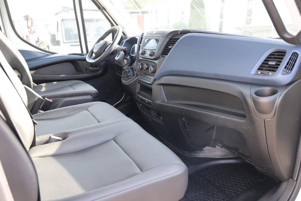 Iveco Daily Iveco Daily 35C14N 3.0 AUTOMAAT BE COMBINATIE N1