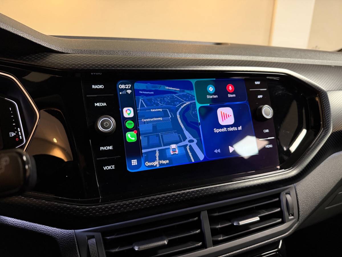 Volkswagen T-Cross Volkswagen T-Cross 1.0 TSI United *Dealer OH* Stoelverw.|Sfeerverlichting|Virtual|BlindSP|Carplay|All-seasons|Camera|Adapt.Cruise|