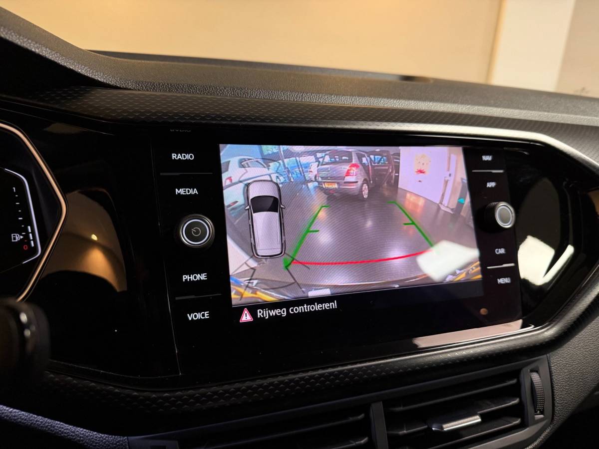 Volkswagen T-Cross Volkswagen T-Cross 1.0 TSI United *Dealer OH* Stoelverw.|Sfeerverlichting|Virtual|BlindSP|Carplay|All-seasons|Camera|Adapt.Cruise|