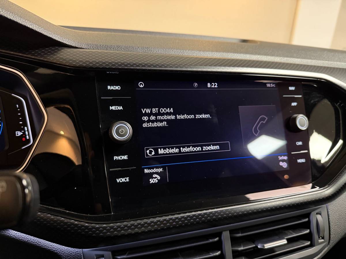 Volkswagen T-Cross Volkswagen T-Cross 1.0 TSI United *Dealer OH* Stoelverw.|Sfeerverlichting|Virtual|BlindSP|Carplay|All-seasons|Camera|Adapt.Cruise|