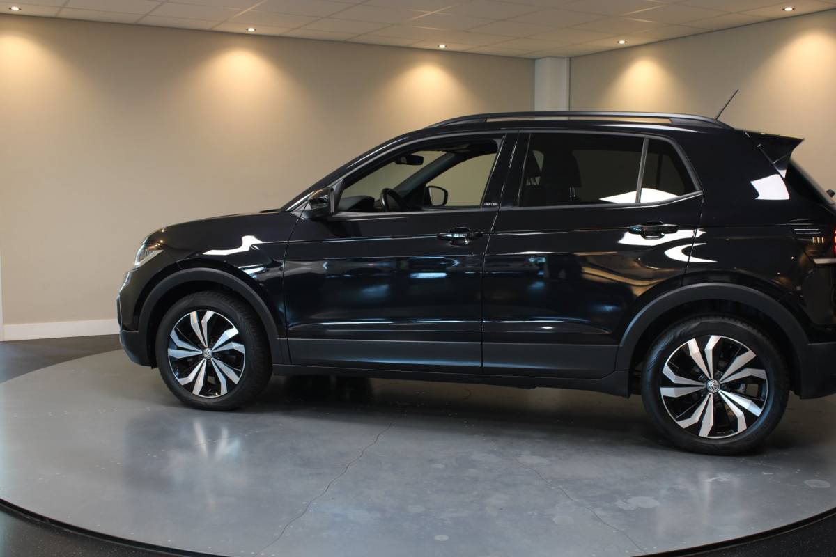 Volkswagen T-Cross Volkswagen T-Cross 1.0 TSI United *Dealer OH* Stoelverw.|Sfeerverlichting|Virtual|BlindSP|Carplay|All-seasons|Camera|Adapt.Cruise|