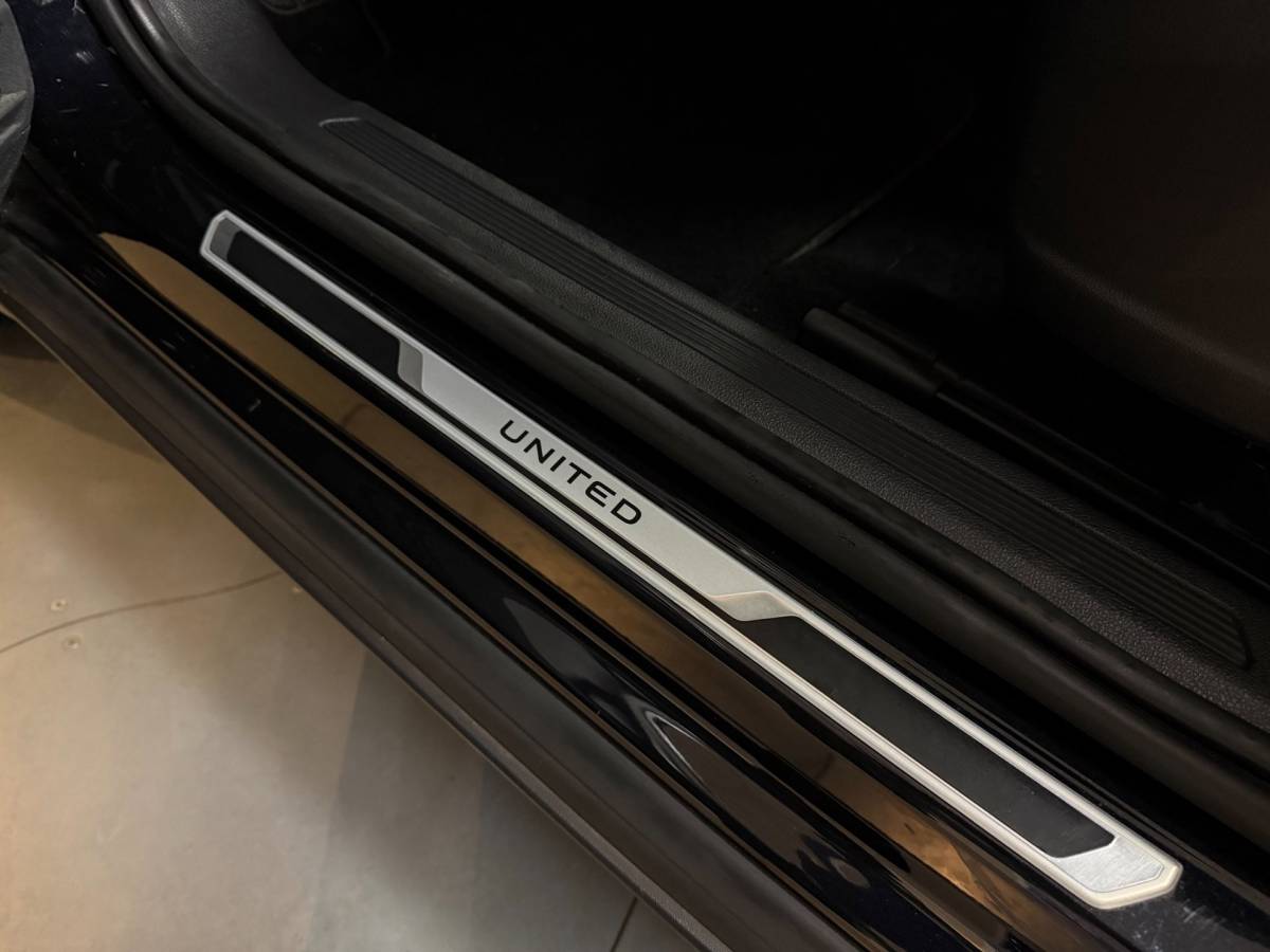 Volkswagen T-Cross Volkswagen T-Cross 1.0 TSI United *Dealer OH* Stoelverw.|Sfeerverlichting|Virtual|BlindSP|Carplay|All-seasons|Camera|Adapt.Cruise|