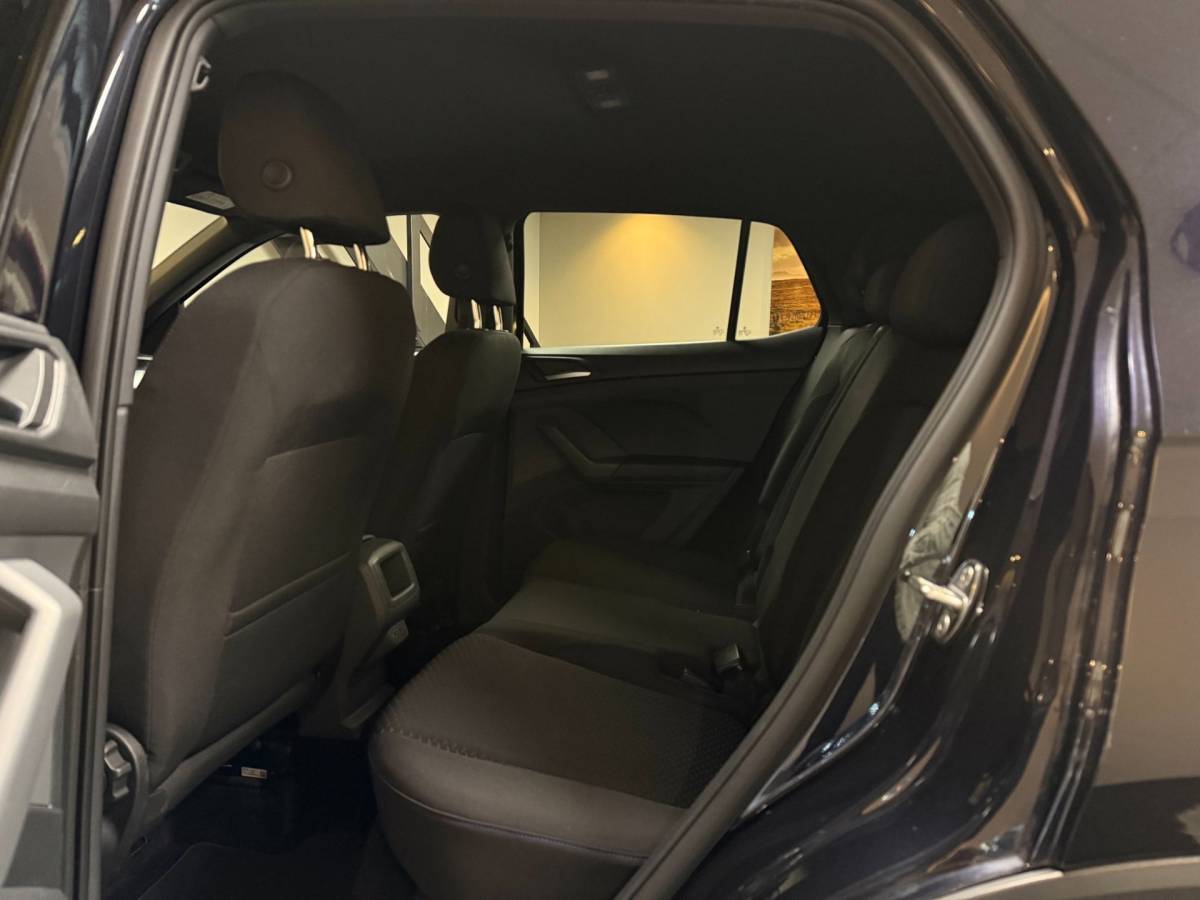 Volkswagen T-Cross Volkswagen T-Cross 1.0 TSI United *Dealer OH* Stoelverw.|Sfeerverlichting|Virtual|BlindSP|Carplay|All-seasons|Camera|Adapt.Cruise|