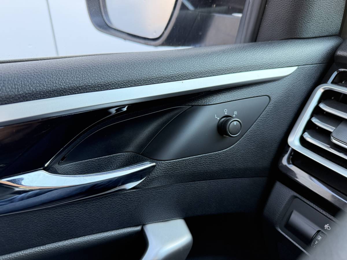 Maxus T90 EV Elektrisch Pickup 471km WLTP 93.4% (SOH) Snelladen LED Climate control Carplay Camera Elektrisch verstelbare lederen stoelen 4×2 Pick-Up Dubbele cabine
