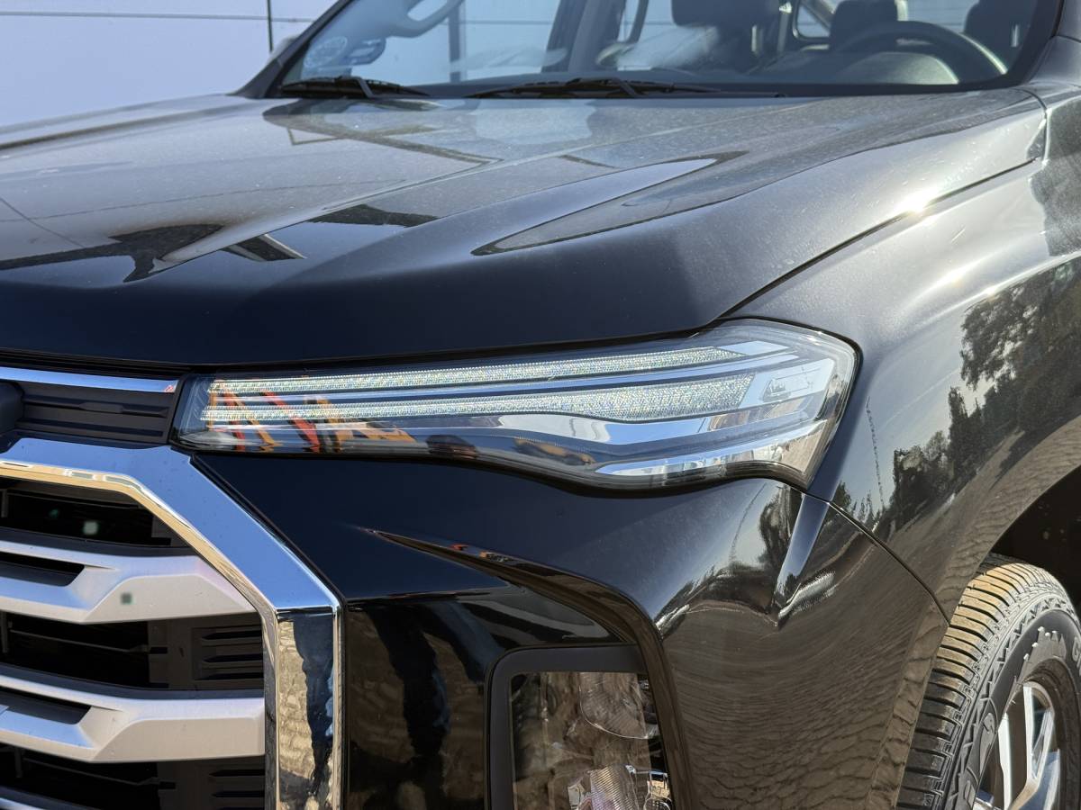 Maxus T90 EV Elektrisch Pickup 471km WLTP 93.4% (SOH) Snelladen LED Climate control Carplay Camera Elektrisch verstelbare lederen stoelen 4×2 Pick-Up Dubbele cabine