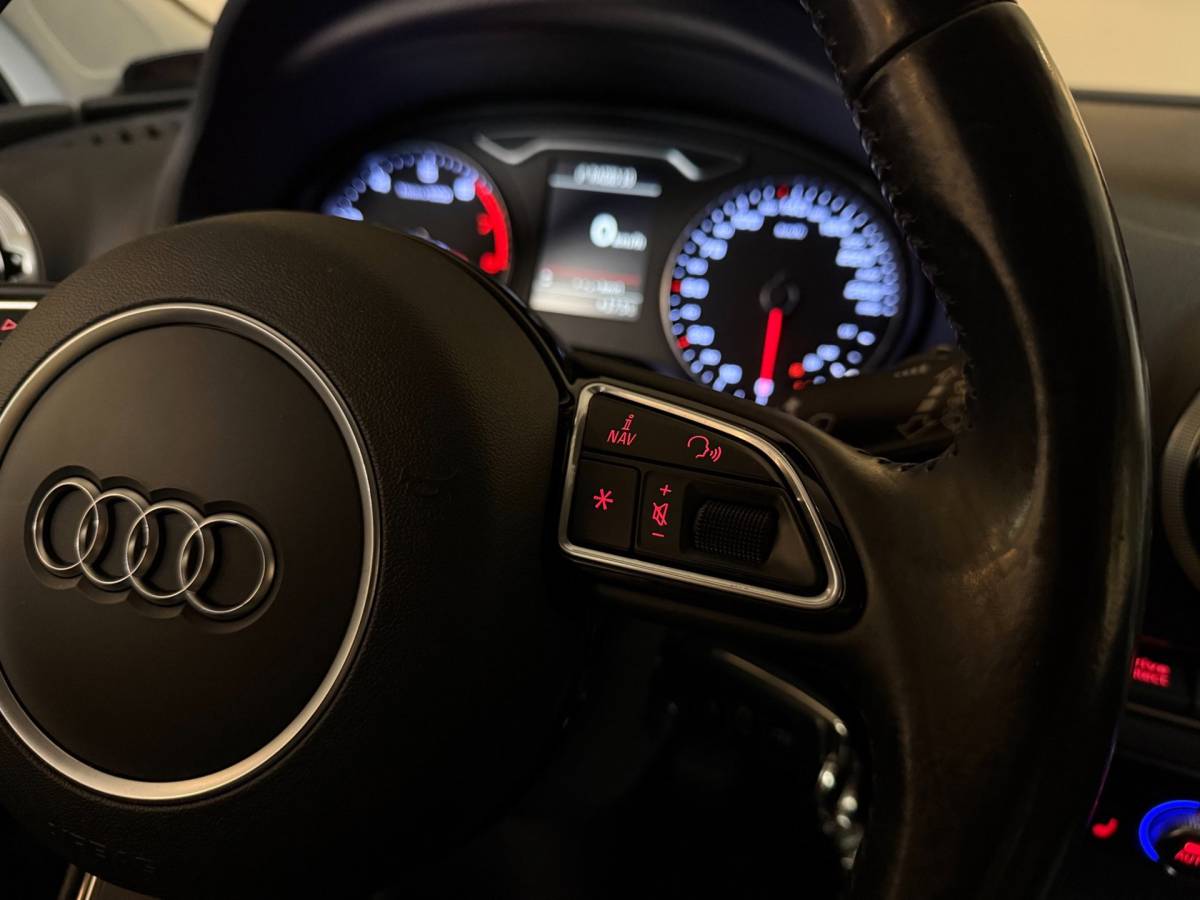 Audi A3 Audi A3 Sportback 1.4 TFSI CoD Ambition Pro Line plus *Carplay* Stoelverw.|Dashcam|Trekhaak|Cruise|Climate|PDC|18”Velgen|Metallic