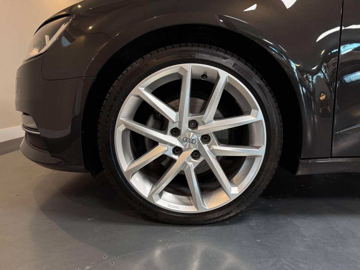Audi A3 Audi A3 Sportback 1.4 TFSI CoD Ambition Pro Line plus *Carplay* Stoelverw.|Dashcam|Trekhaak|Cruise|Climate|PDC|18”Velgen|Metallic