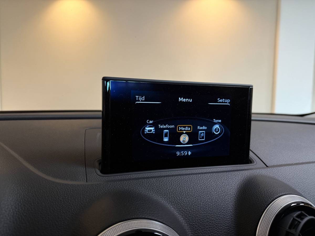 Audi A3 Audi A3 Sportback 1.4 TFSI CoD Ambition Pro Line plus *Carplay* Stoelverw.|Dashcam|Trekhaak|Cruise|Climate|PDC|18”Velgen|Metallic