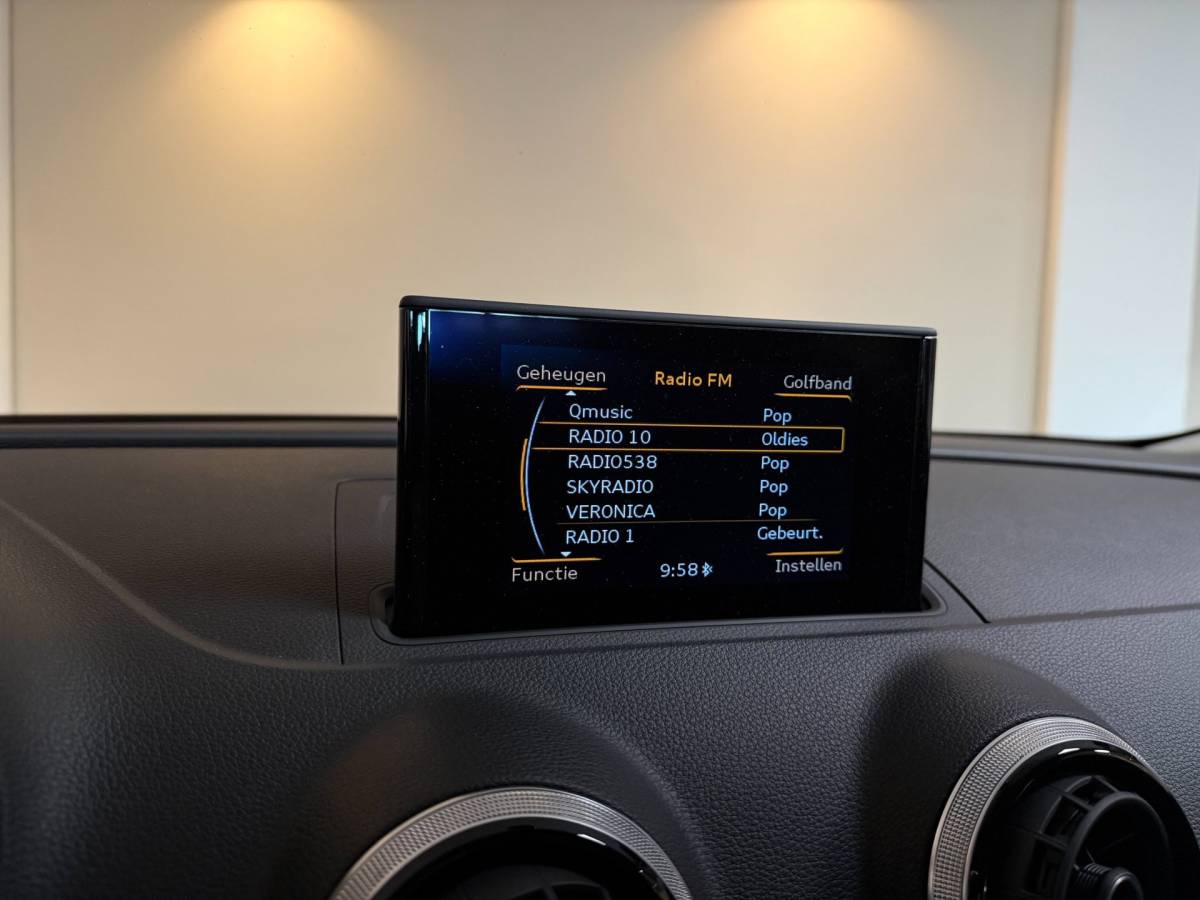 Audi A3 Audi A3 Sportback 1.4 TFSI CoD Ambition Pro Line plus *Carplay* Stoelverw.|Dashcam|Trekhaak|Cruise|Climate|PDC|18”Velgen|Metallic