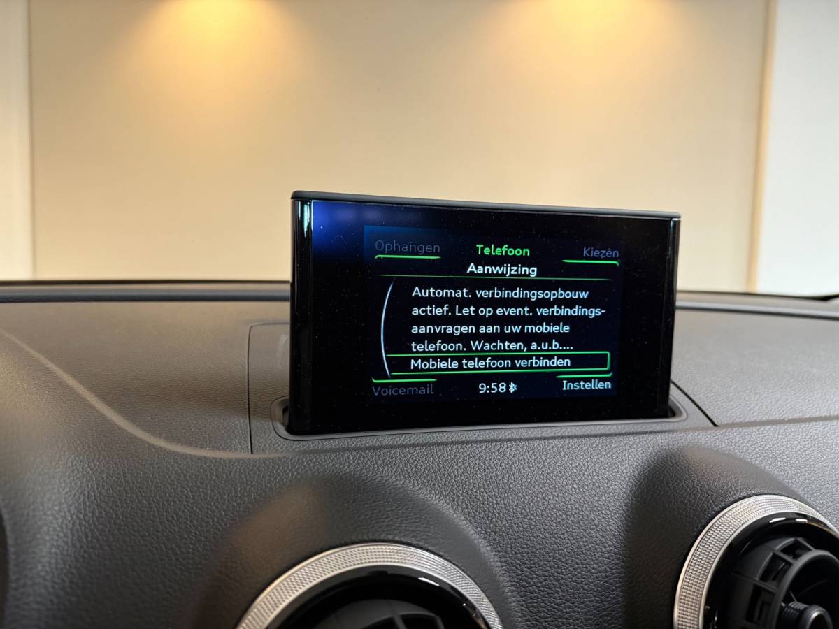 Audi A3 Audi A3 Sportback 1.4 TFSI CoD Ambition Pro Line plus *Carplay* Stoelverw.|Dashcam|Trekhaak|Cruise|Climate|PDC|18”Velgen|Metallic