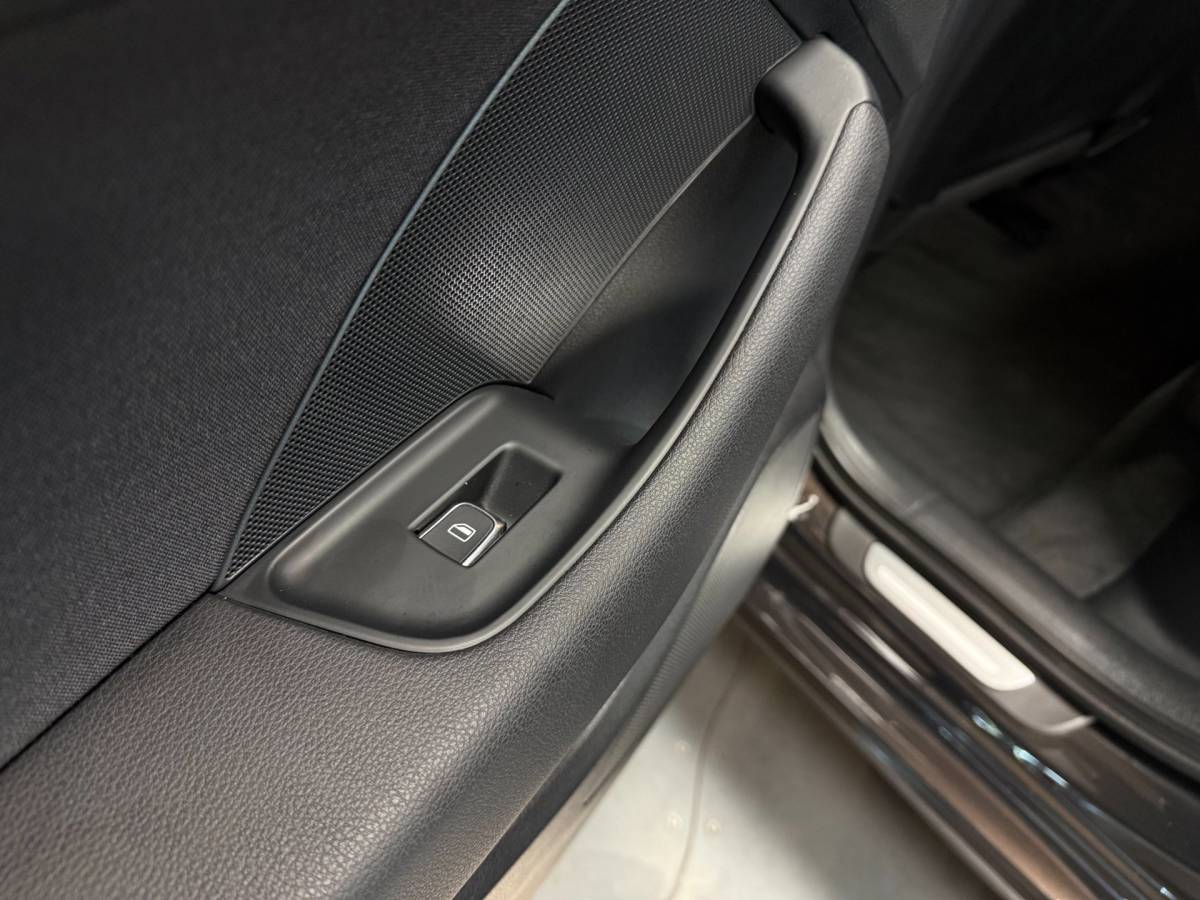 Audi A3 Audi A3 Sportback 1.4 TFSI CoD Ambition Pro Line plus *Carplay* Stoelverw.|Dashcam|Trekhaak|Cruise|Climate|PDC|18”Velgen|Metallic