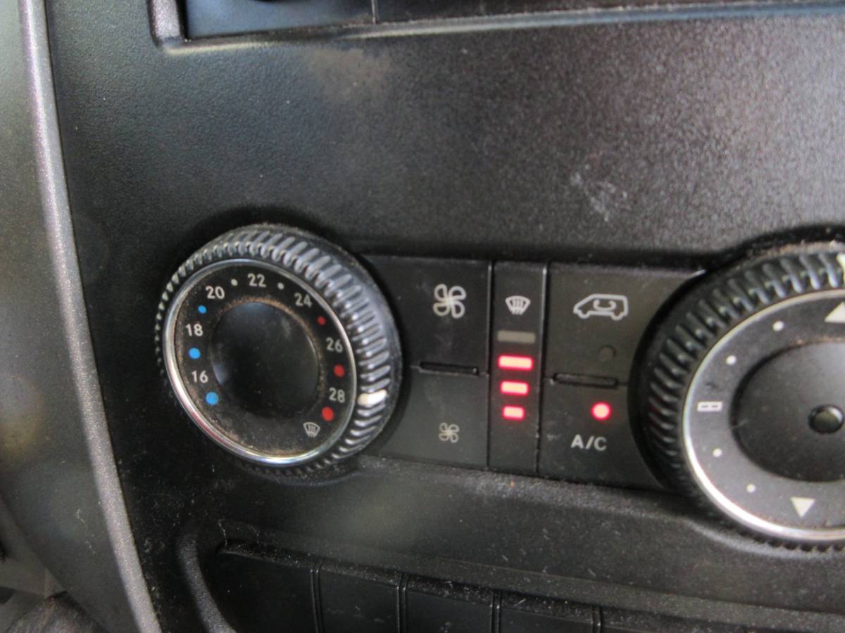 Mercedes-Benz Sprinter Mercedes-Benz Sprinter 316 cdi L2H1, Lang, 163pk, Euro 5, Airco, Trekhaak.