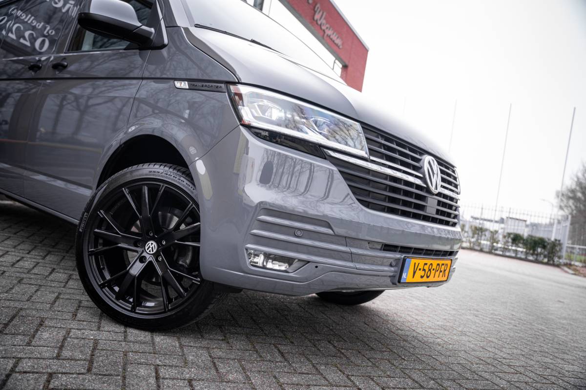 Volkswagen Transporter Volkswagen Transporter 2.0 TDI 150pk | L2 | Automaat | Stoelverwarming | Navigatie | Adaptieve cruise control |Carplay |