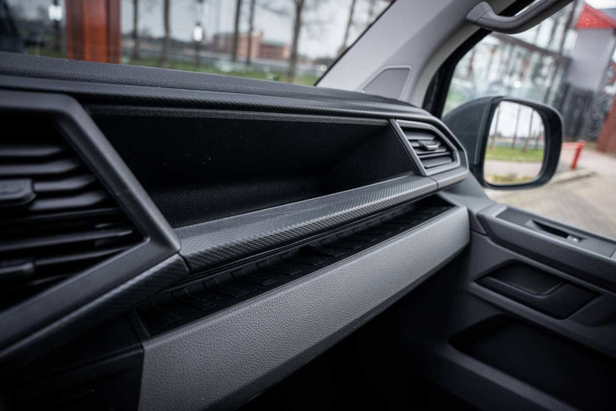 Volkswagen Transporter Volkswagen Transporter 2.0 TDI 150pk | L2 | Automaat | Stoelverwarming | Navigatie | Adaptieve cruise control |Carplay |