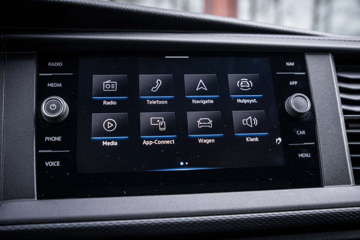 Volkswagen Transporter Volkswagen Transporter 2.0 TDI 150pk | L2 | Automaat | Stoelverwarming | Navigatie | Adaptieve cruise control |Carplay |