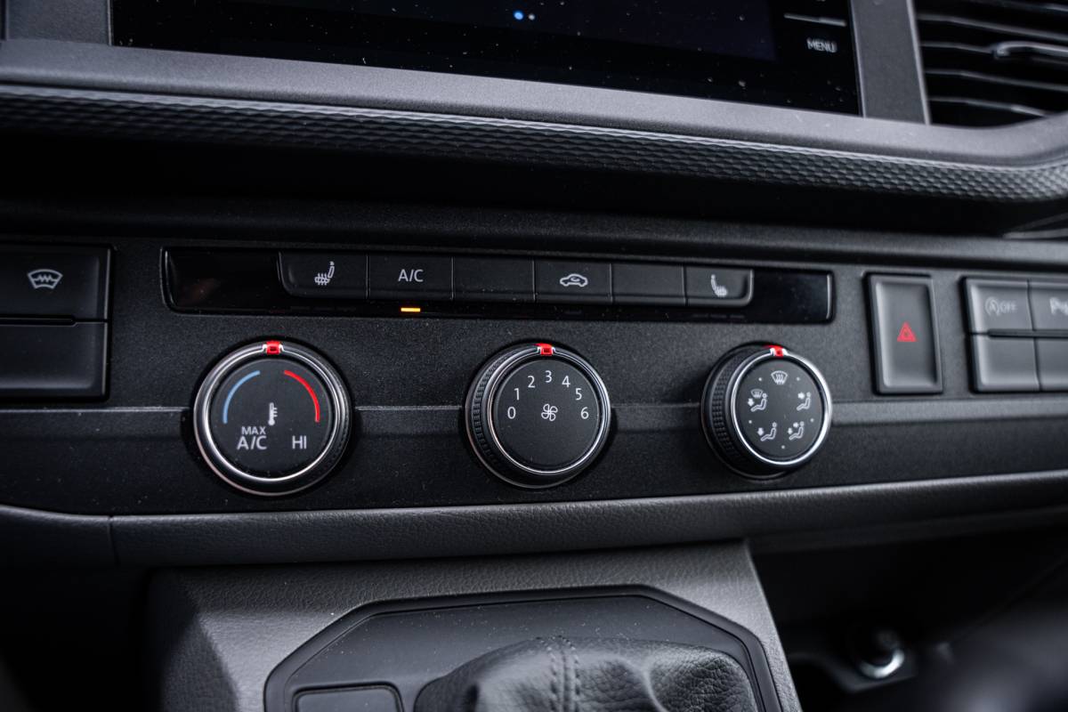 Volkswagen Transporter Volkswagen Transporter 2.0 TDI 150pk | L2 | Automaat | Stoelverwarming | Navigatie | Adaptieve cruise control |Carplay |