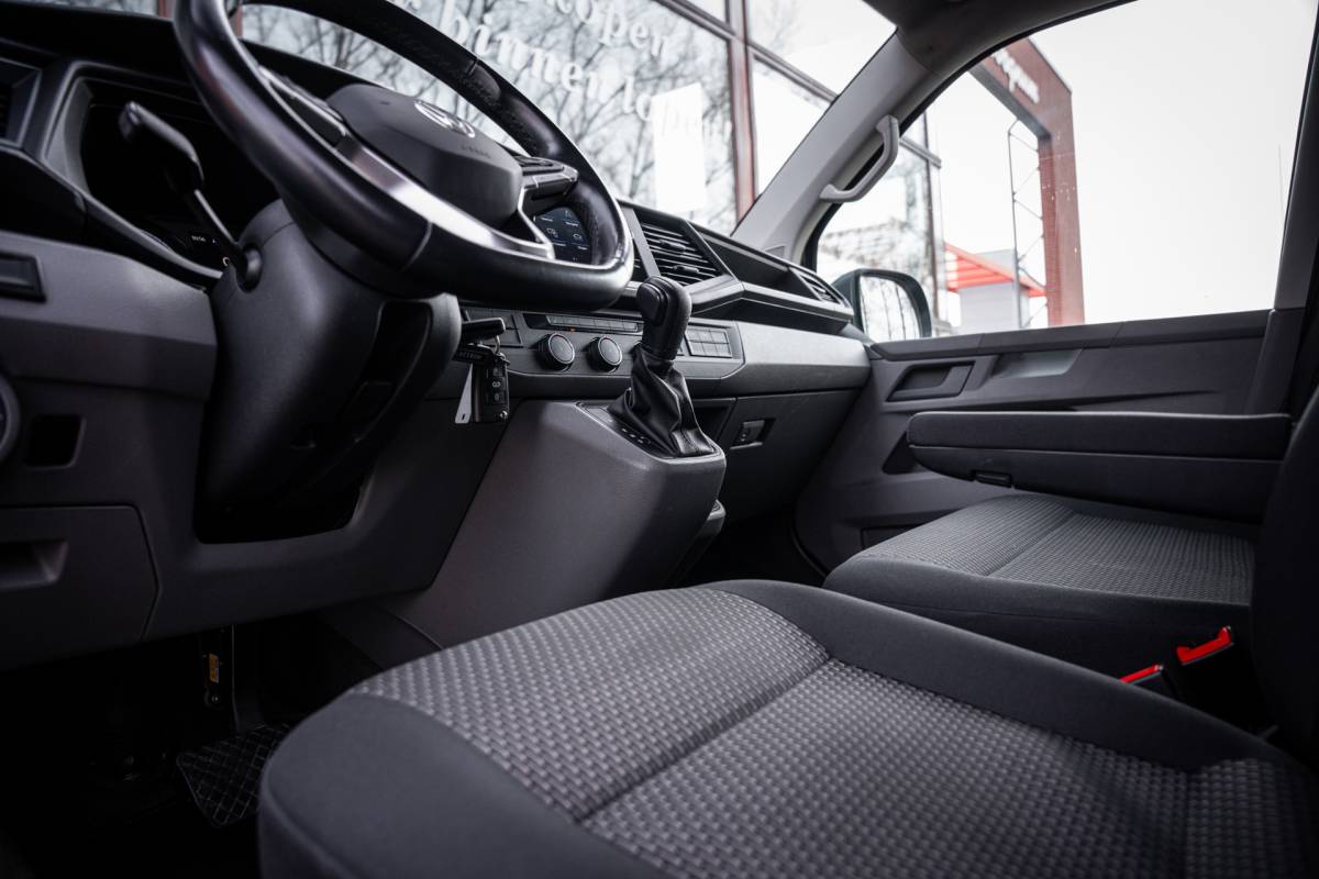 Volkswagen Transporter Volkswagen Transporter 2.0 TDI 150pk | L2 | Automaat | Stoelverwarming | Navigatie | Adaptieve cruise control |Carplay |