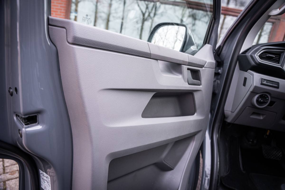 Volkswagen Transporter Volkswagen Transporter 2.0 TDI 150pk | L2 | Automaat | Stoelverwarming | Navigatie | Adaptieve cruise control |Carplay |