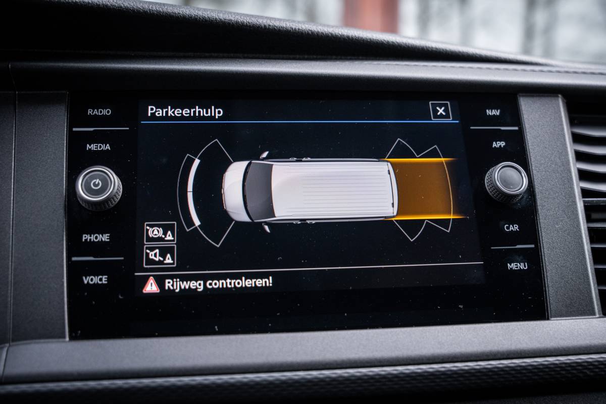 Volkswagen Transporter Volkswagen Transporter 2.0 TDI 150pk | L2 | Automaat | Stoelverwarming | Navigatie | Adaptieve cruise control |Carplay |