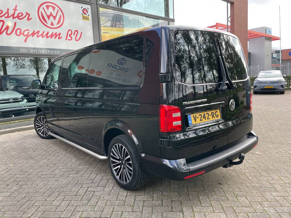 Volkswagen Transporter Volkswagen Transporter 2.0 TDI 150pk L2 DC | DSG | Trekhaak | PDC | Navigatie | Cruise | 18 LMV