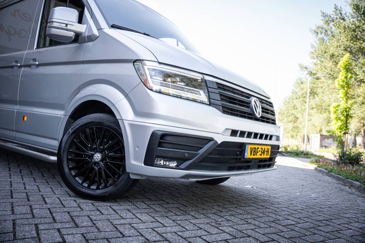 Volkswagen Crafter Volkswagen Crafter 30 2.0 TDI 177pk L2H1 | 3000kg trekgewicht | Aut. | Navi | LED | PDC | Euro6 |