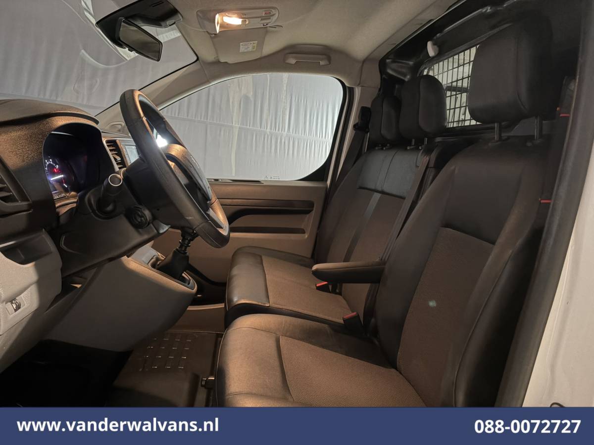 Peugeot Expert Peugeot Expert 1.5 BlueHDI 120pk L1H1 Euro6 Airco | Camera | Trekhaak | Apple Carplay Cruisecontrol, Android Auto, Parkeersensoren, Bijrijdersbank