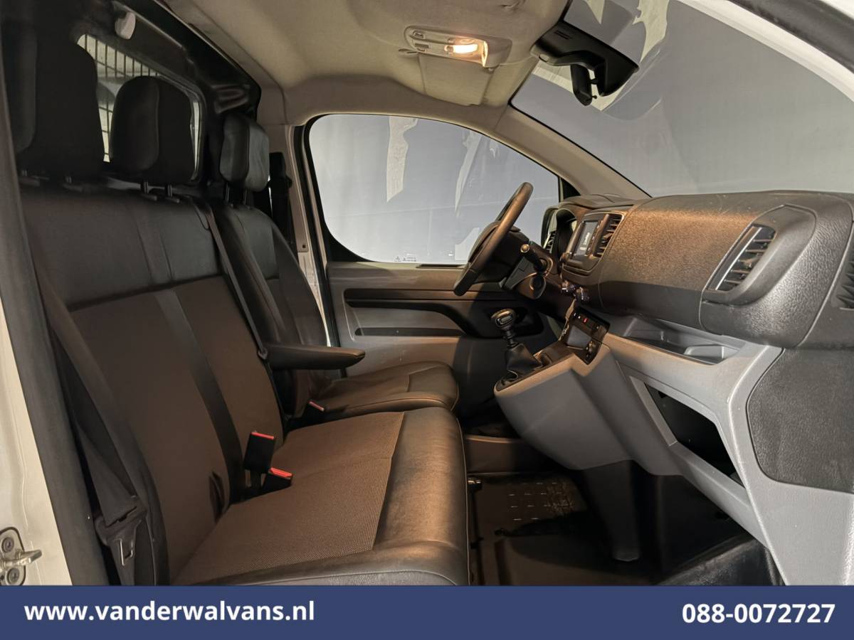 Peugeot Expert Peugeot Expert 1.5 BlueHDI 120pk L1H1 Euro6 Airco | Camera | Trekhaak | Apple Carplay Cruisecontrol, Android Auto, Parkeersensoren, Bijrijdersbank
