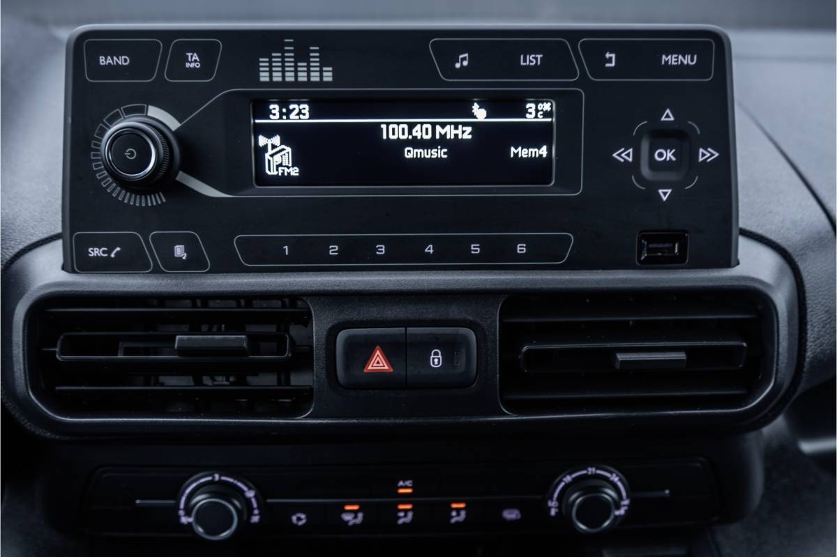 Citroën Berlingo Citroën Berlingo **1.5 BlueHDI Control | Airco | Bluetooth |Schuifdeur rechts**