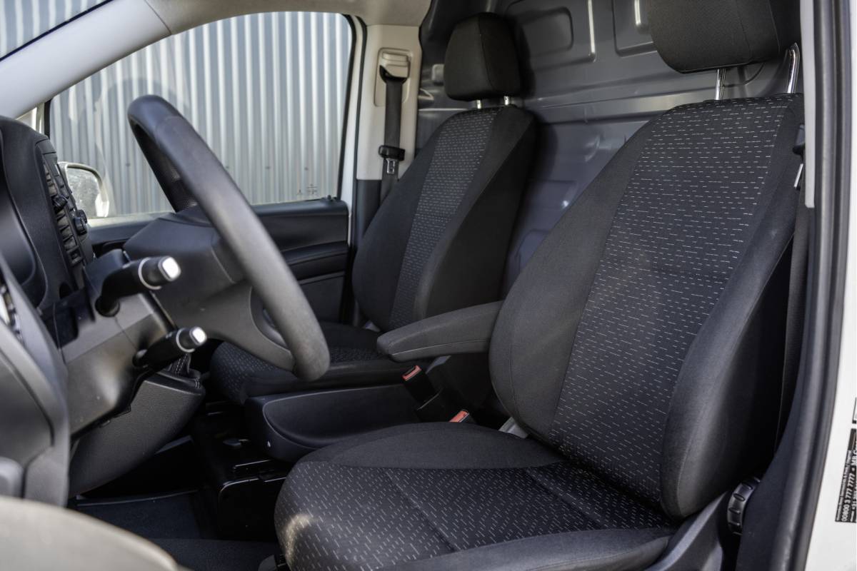 Mercedes-Benz Vito Mercedes-Benz Vito **116 CDI L2H1 | 164 PK | Euro 6 | Cruise | Carplay | Airco | Camera | PDC**
