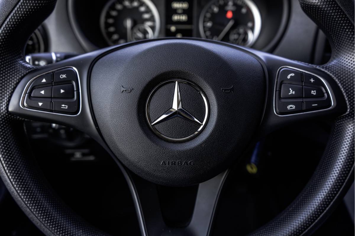 Mercedes-Benz Vito Mercedes-Benz Vito **116 CDI L2H1 | 164 PK | Euro 6 | Cruise | Carplay | Airco | Camera | PDC**