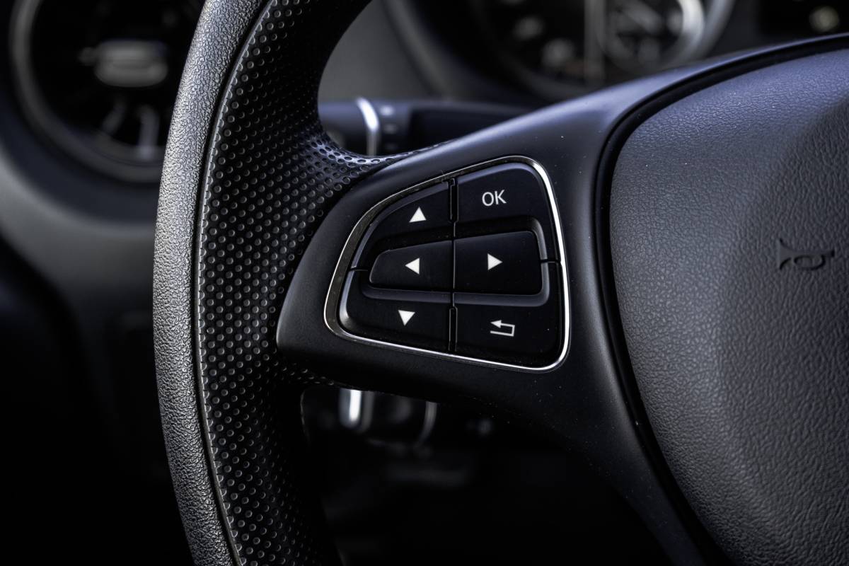 Mercedes-Benz Vito Mercedes-Benz Vito **116 CDI L2H1 | 164 PK | Euro 6 | Cruise | Carplay | Airco | Camera | PDC**