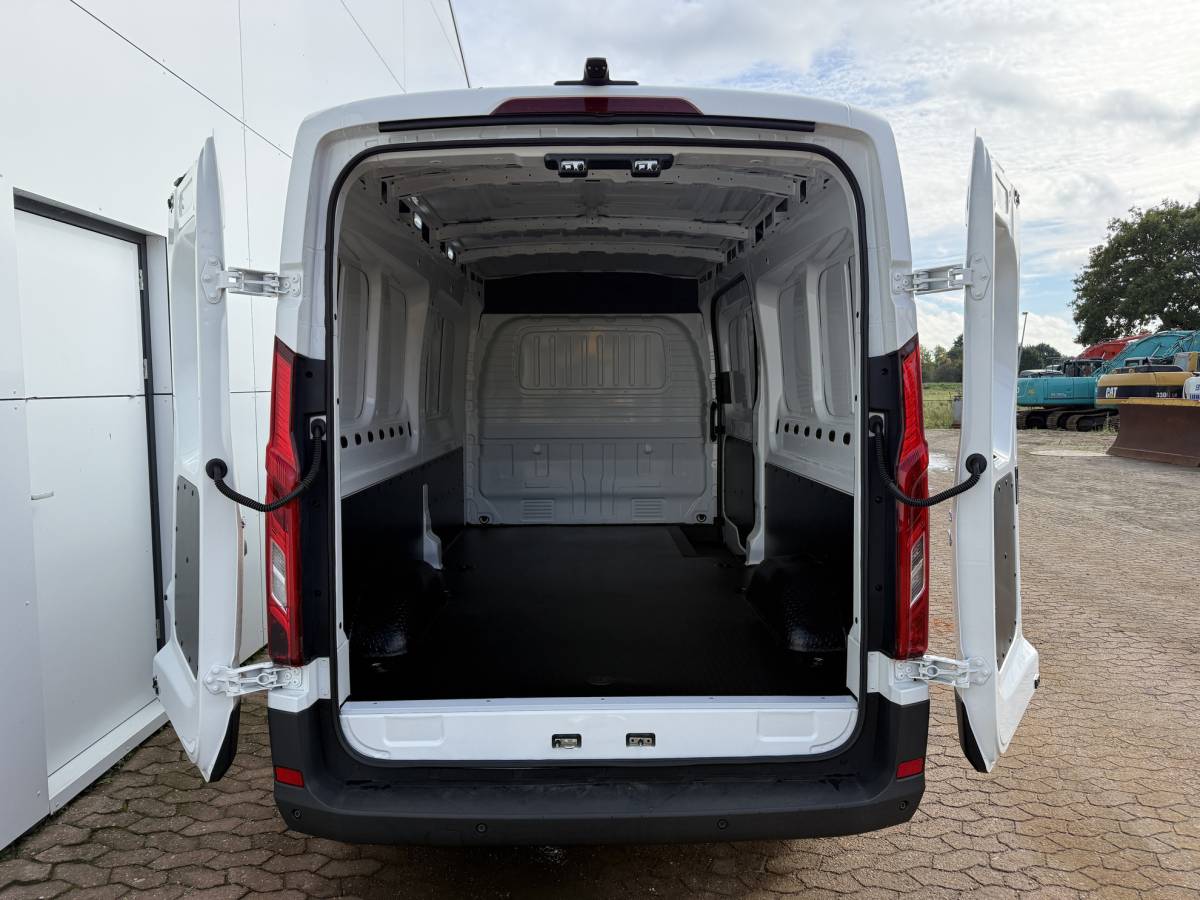 Maxus eDeliver9 Nieuw! Elektrisch L3H2 355km WLTP Snelladen Adaptieve Cruise Airco LED Carplay Camera Stoelverwarming Parkeersensoren v+a