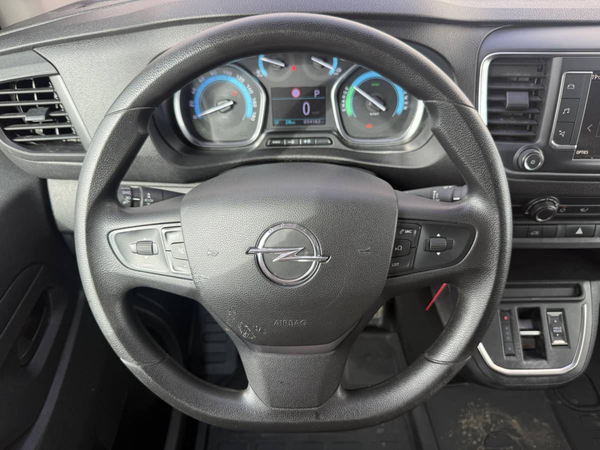 Opel Vivaro-e L3H1 Elektrisch 330km WLTP Snelladen Climate Control Cruise Control Carplay Camera Parkeersensoren v+a