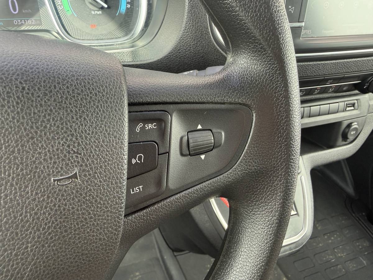 Opel Vivaro-e L3H1 Elektrisch 330km WLTP Snelladen Climate Control Cruise Control Carplay Camera Parkeersensoren v+a