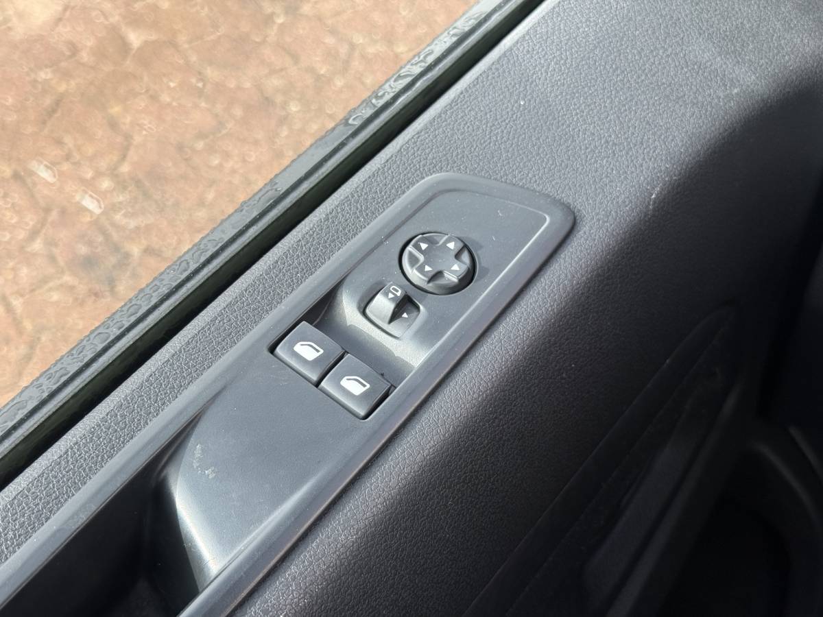 Opel Vivaro-e L3H1 Elektrisch 330km WLTP Snelladen Climate Control Cruise Control Carplay Camera Parkeersensoren v+a
