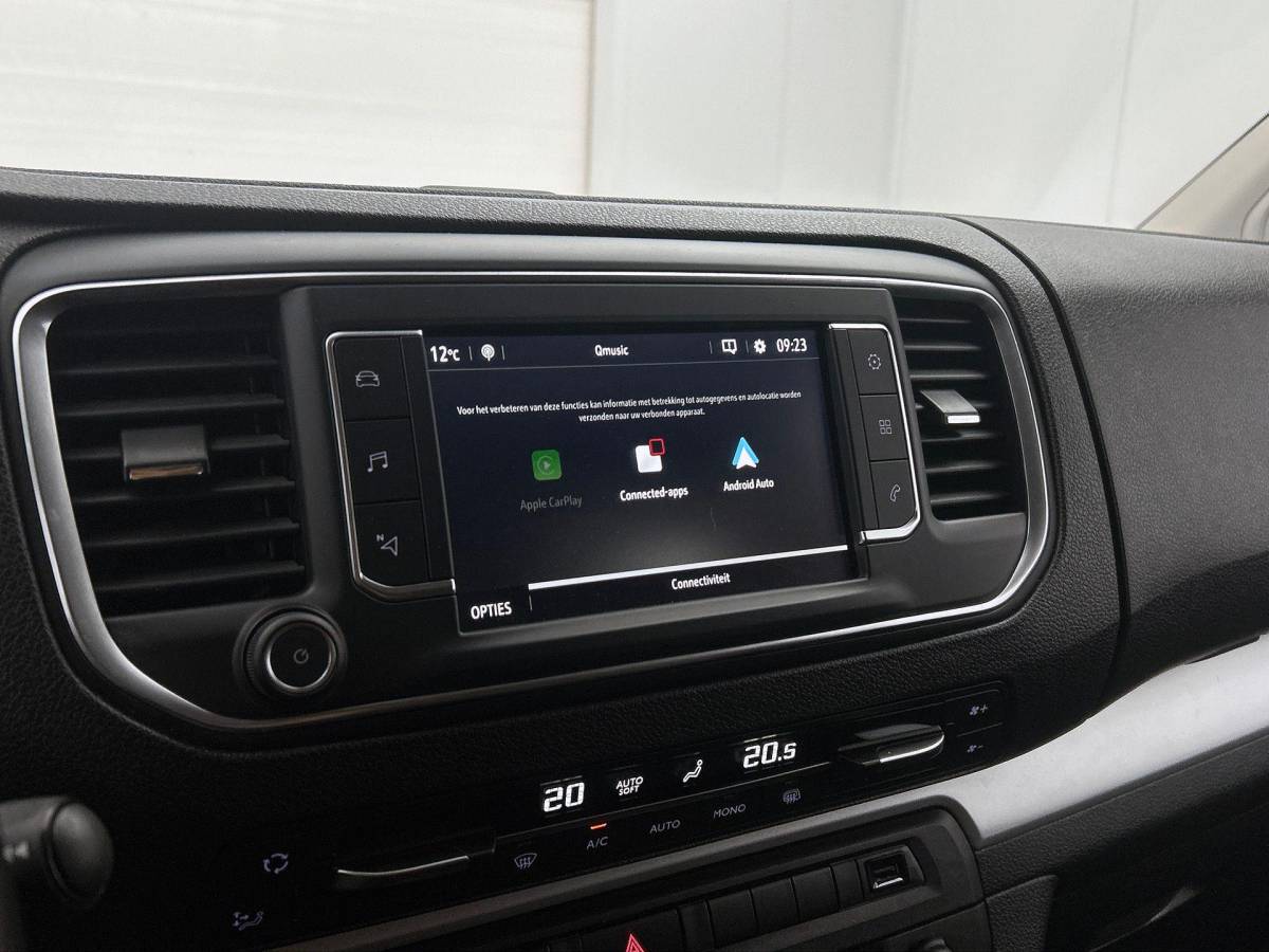Opel Vivaro Opel Vivaro 2.0 BlueHDi 145PK L3 Automaat Airco Navigatie Cruise Control Trekhaak
