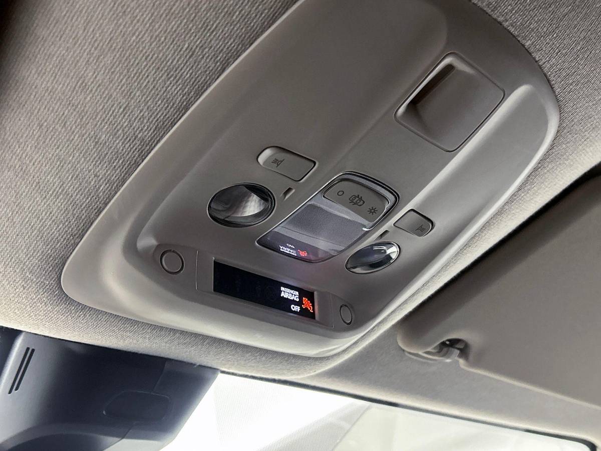 Opel Vivaro Opel Vivaro 2.0 BlueHDi 145PK L3 Automaat Airco Navigatie Cruise Control Trekhaak