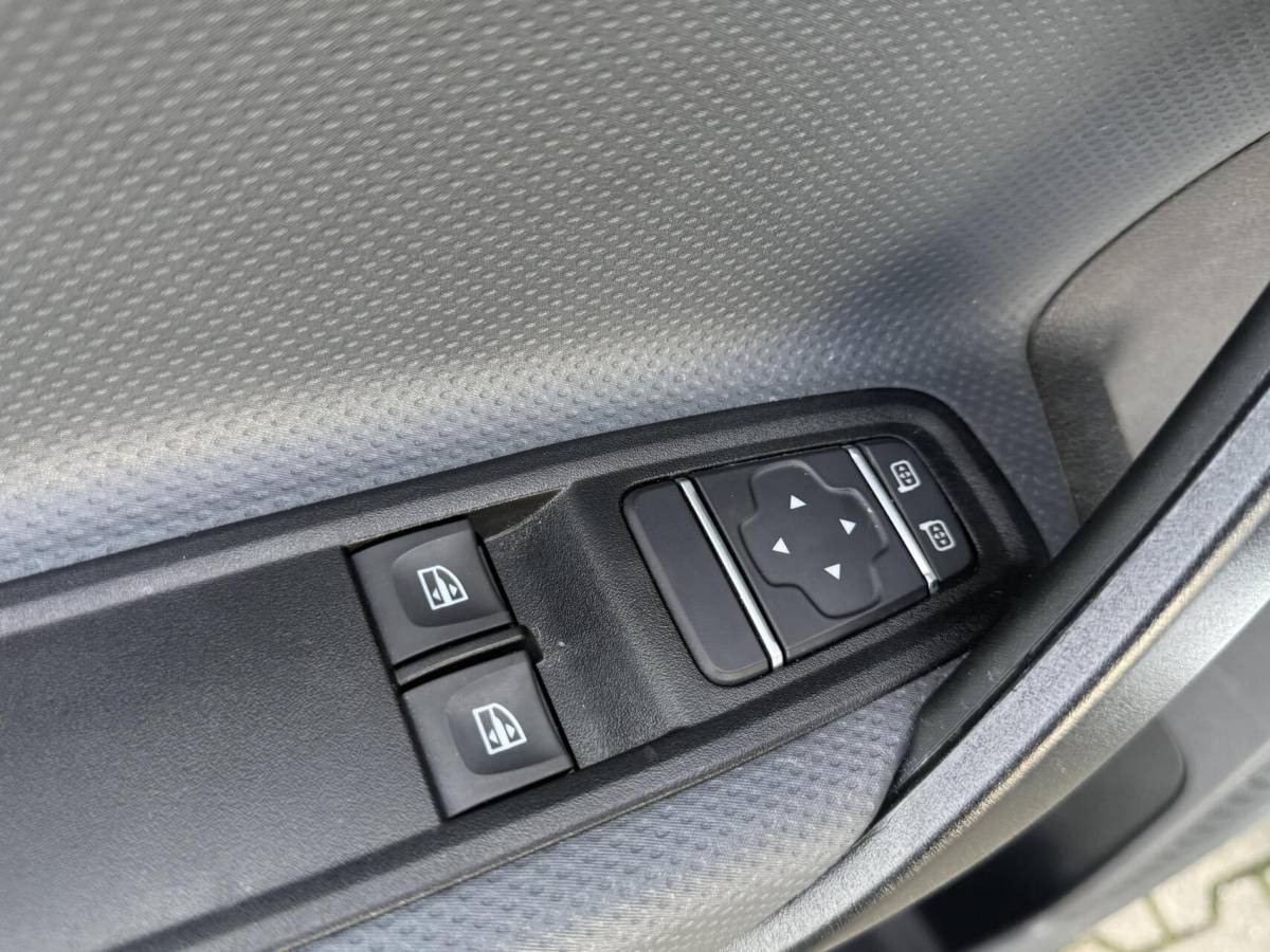 Mercedes-Benz Citan Mercedes Citan  Automaat NAVI,LMV,CAMERA,AIRCO BENZINE EMISSIE ZONE