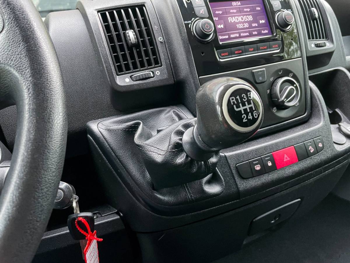 Peugeot Boxer Peugeot Boxer L2H2 2.2 HDI 120 pk | Airco | Standkachel | Cruise | Camera | PDC
