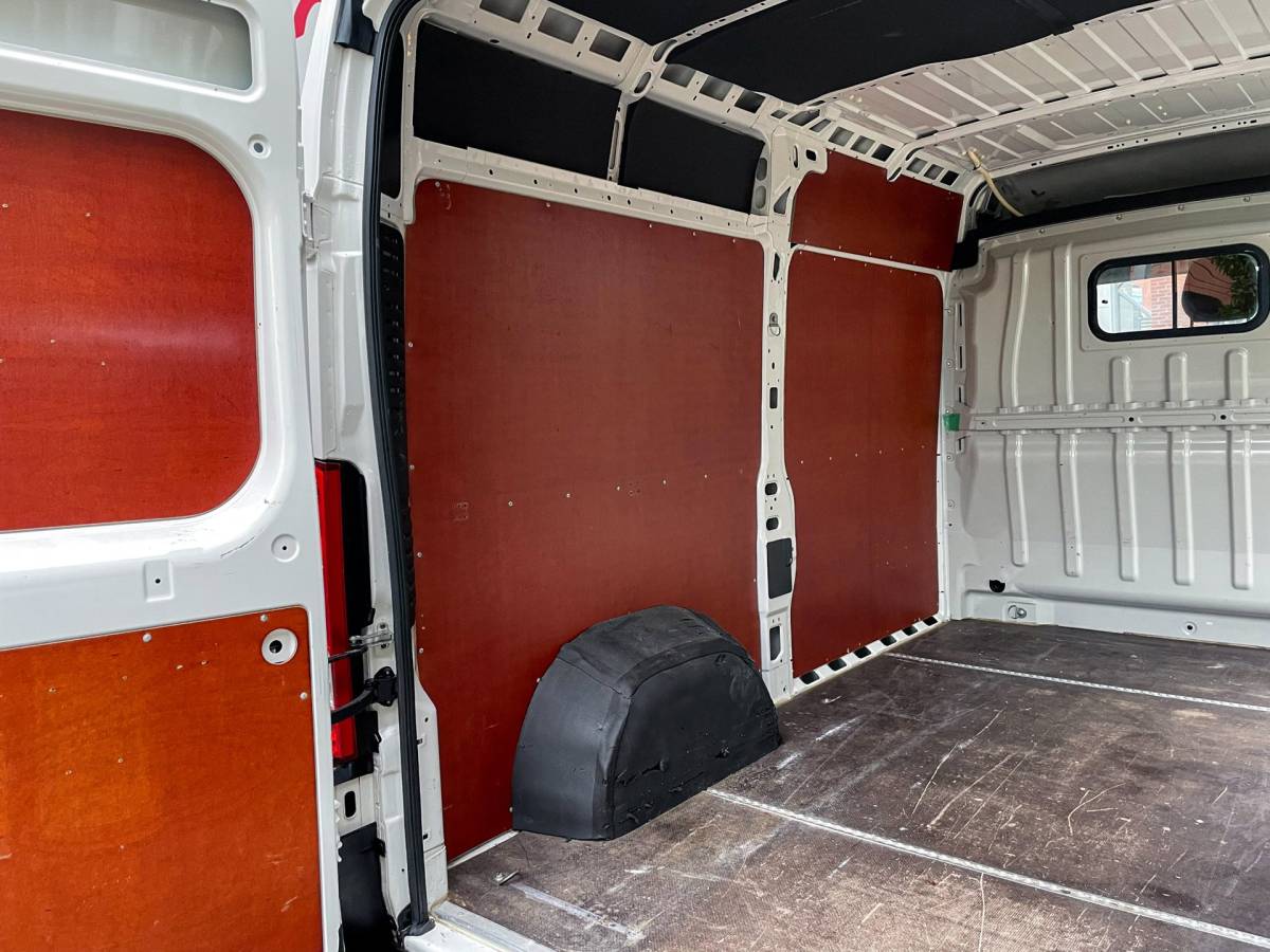 Peugeot Boxer Peugeot Boxer L2H2 2.2 HDI 120 pk | Airco | Standkachel | Cruise | Camera | PDC